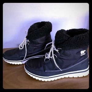 Cozy Carnival Winter Boots - Sorel